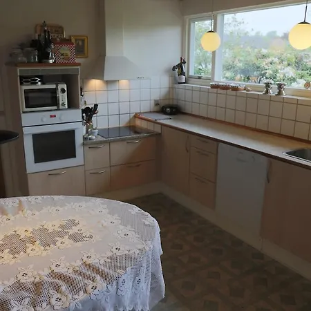 Hjemlig Idyl Naer Og By