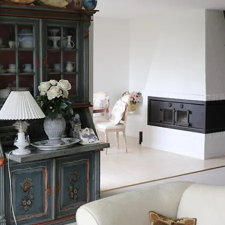 Hjemlig Idyl Naer Og By וילה *