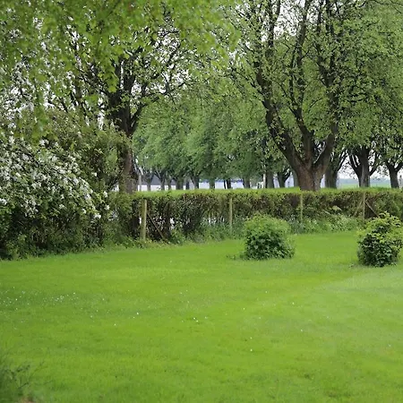 וילה Hjemlig Idyl Naer Og By *