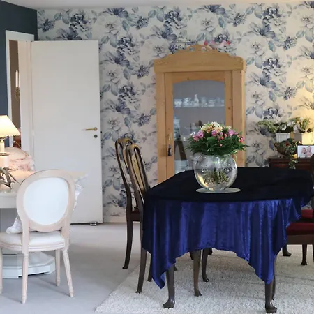 וילה Hjemlig Idyl Naer Og By